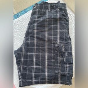 Wrangler original Black and White Plaid men’s Cargo Shorts